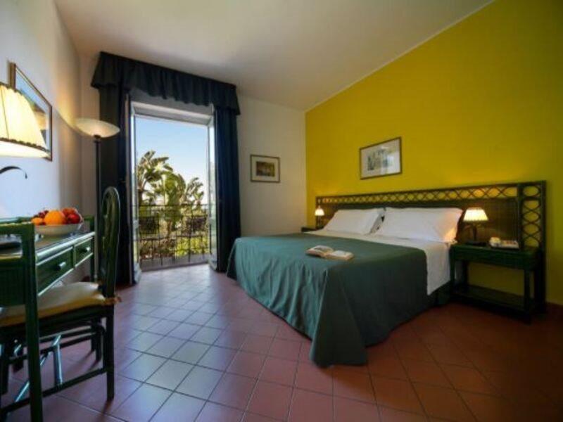 Hotel Baia Delle Sirene تاورمينا المظهر الخارجي الصورة