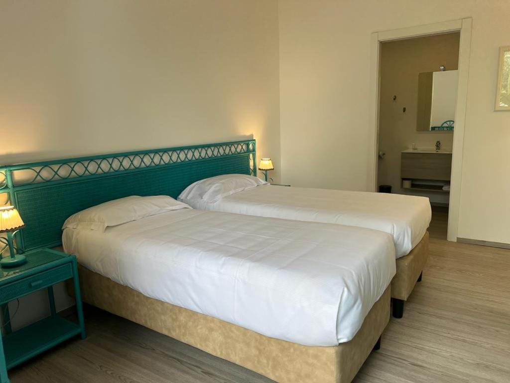 Hotel Baia Delle Sirene تاورمينا المظهر الخارجي الصورة