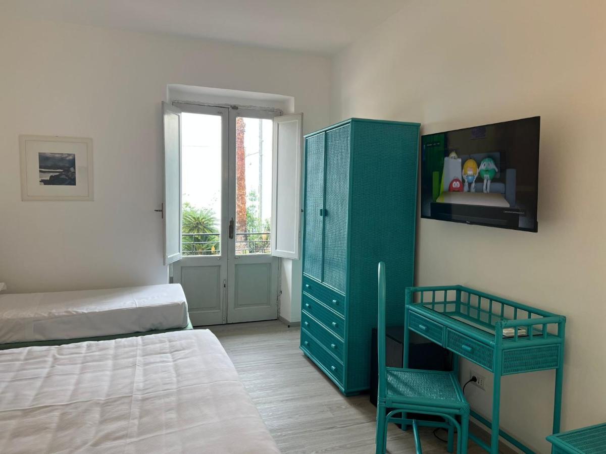 Hotel Baia Delle Sirene تاورمينا المظهر الخارجي الصورة